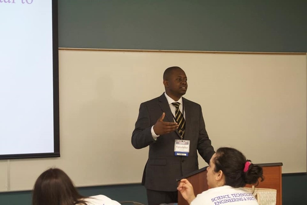 Presentation in front of many people
